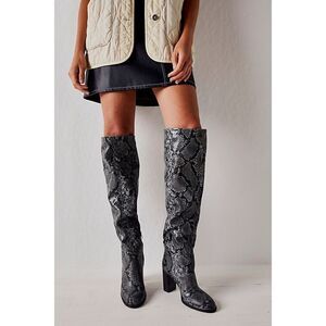 New Free People X Vero Cuoio Dakota Over the Knee Boots Snake Print Size 7